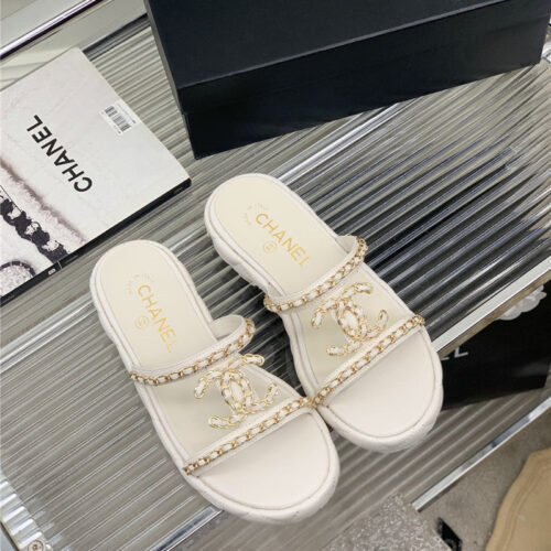 High Quality Luxury Chanel New Silk Sheepskin Slippers alternate view