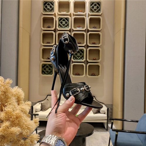 High Quality Luxury Balenciaga Studded Fishmouth Sandals – Style 39779 product detail