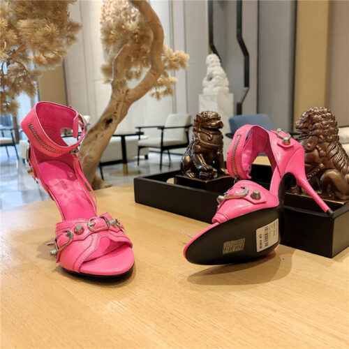 High Quality Luxury Balenciaga Studded Fishmouth Sandals – Style 74243 product detail