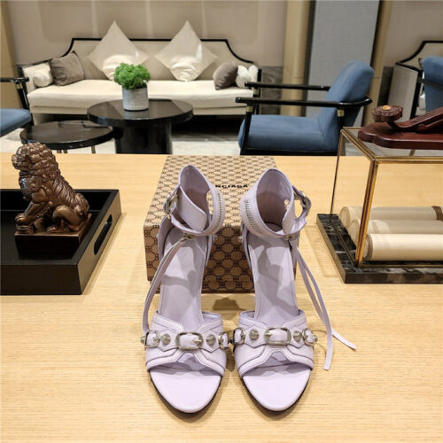 High Quality Luxury Balenciaga Studded Fishmouth Sandals – Style 10403 alternate view