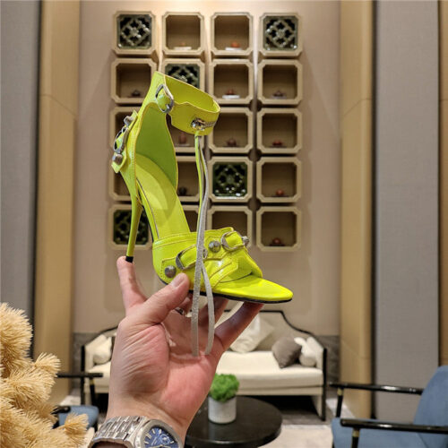 High Quality Luxury Balenciaga Studded Fishmouth Sandals product detail