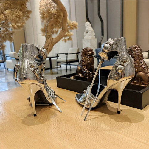 High Quality Luxury Balenciaga Studded Fishmouth Sandals – Style 82723 product detail