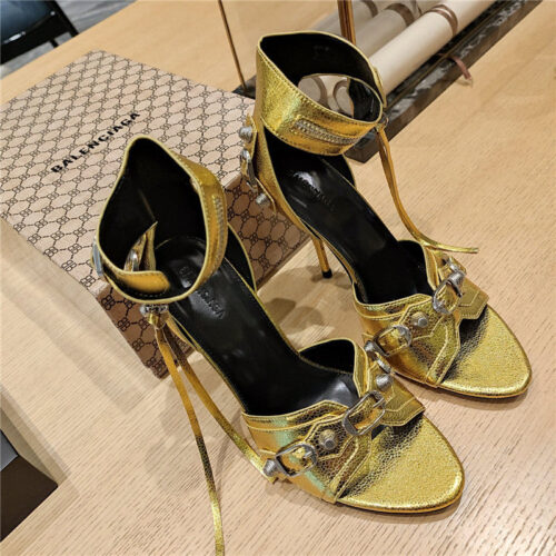 High Quality Luxury Balenciaga Studded Fishmouth Sandals – Style 18883 product detail