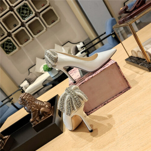 High Quality Luxury Jimmy Choo Pearl Crystal Bow Diamond Shoes product detail