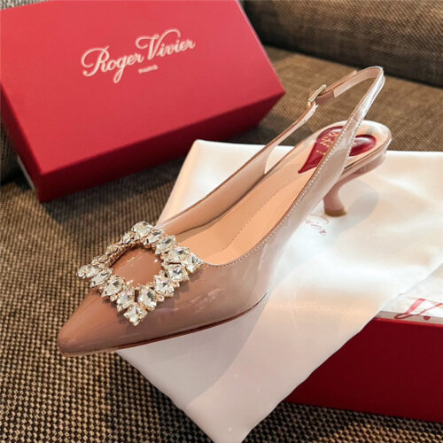 High Quality Luxury Roger Vivier New Side Drill Buckle High Heels – Style 57364 product detail