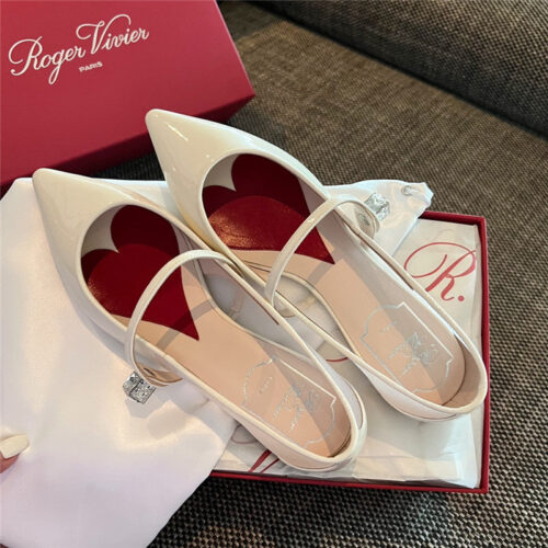 High Quality Luxury Roger Vivier New Side Drill Buckle High Heels – Style 79956 product detail