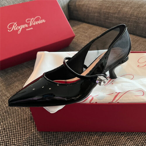 High Quality Luxury Roger Vivier New Side Drill Buckle High Heels product detail