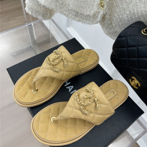 High Quality Luxury Chanel Rhombus Cc Logo Chain Buckle Flat Slippers – Style 85062 product detail