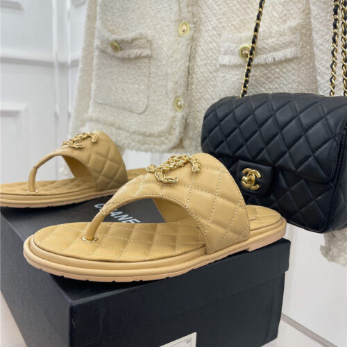 High Quality Luxury Chanel Rhombus Cc Logo Chain Buckle Flat Slippers – Style 85062 product detail