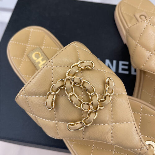 High Quality Luxury Chanel Rhombus Cc Logo Chain Buckle Flat Slippers – Style 85062 product detail