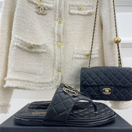 High Quality Luxury Chanel Rhombus Cc Logo Chain Buckle Flat Slippers – Style 26310 product detail
