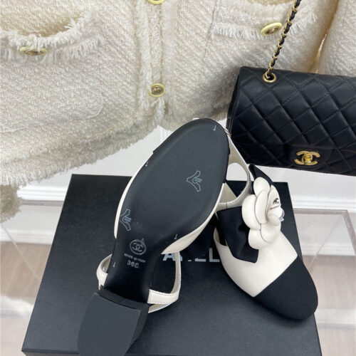 High Quality Luxury Chanel Camellia Bow Chunky Heel Sandals – Style 90502 product detail