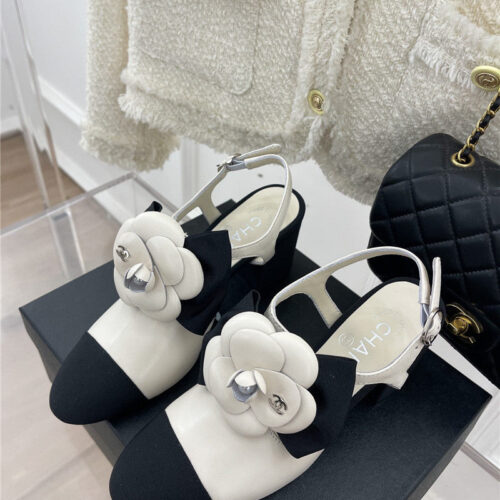 High Quality Luxury Chanel Camellia Bow Chunky Heel Sandals – Style 90502 product detail