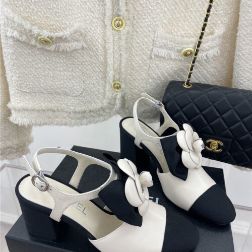 High Quality Luxury Chanel Camellia Bow Chunky Heel Sandals – Style 90502