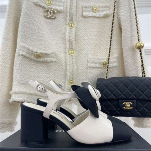High Quality Luxury Chanel Camellia Bow Chunky Heel Sandals – Style 90502 alternate view
