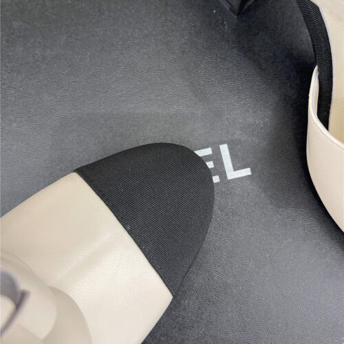 High Quality Luxury Chanel Camellia Bow Chunky Heel Sandals – Style 90502 product detail