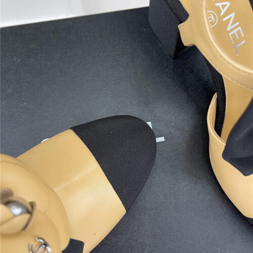 High Quality Luxury Chanel Camellia Bow Chunky Heel Sandals – Style 24966 product detail