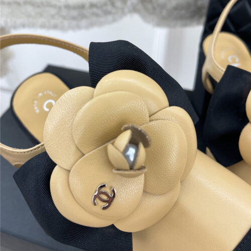 High Quality Luxury Chanel Camellia Bow Chunky Heel Sandals – Style 24966 product detail