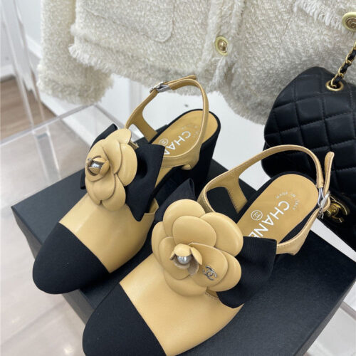 High Quality Luxury Chanel Camellia Bow Chunky Heel Sandals – Style 24966 product detail
