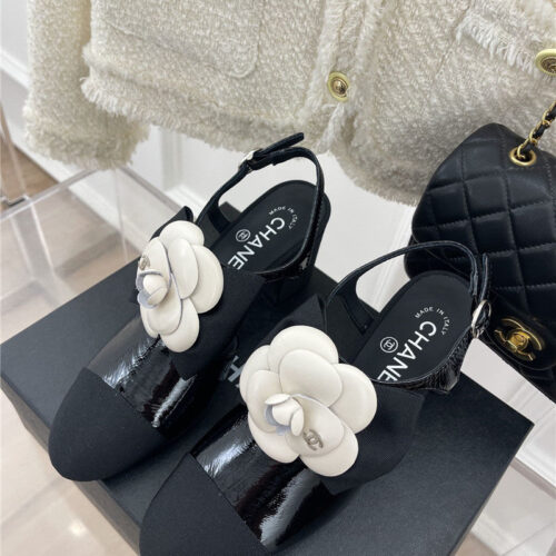 High Quality Luxury Chanel Camellia Bow Chunky Heel Sandals product detail