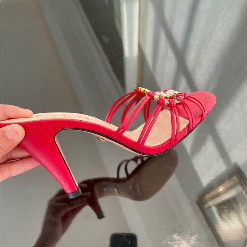 High Quality Luxury Gucci New Crystal Embellished Sandals And Slippers – Style 44755 product detail