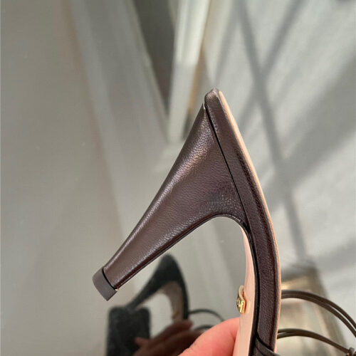 High Quality Luxury Gucci New Crystal Embellished Sandals And Slippers – Style 13683 product detail