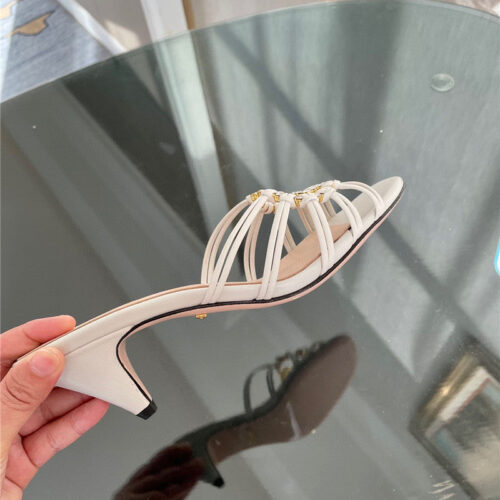High Quality Luxury Gucci New Crystal Embellished Sandals And Slippers product detail