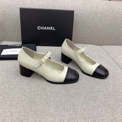 High Quality Luxury Chanel New Thick Heel Square Toe Shoes – Style 64006