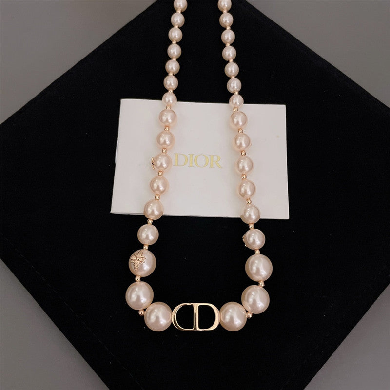 High Quality Luxury Dior Pearl Chain product detail