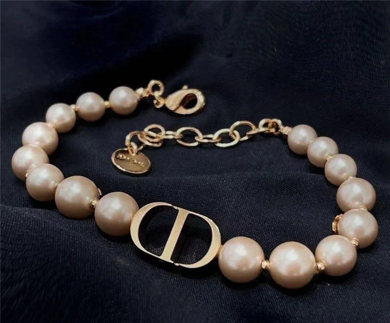 High Quality Luxury Dior Pearl Chain product detail