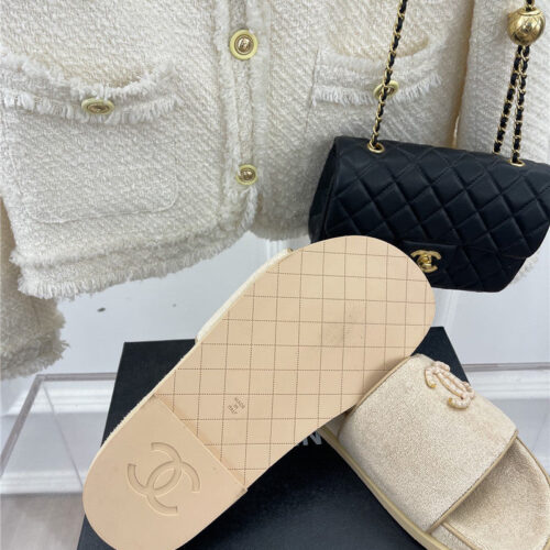 High Quality Luxury Chanel Rhombus Cc Logo Platform Slippers – Style 99718 product detail