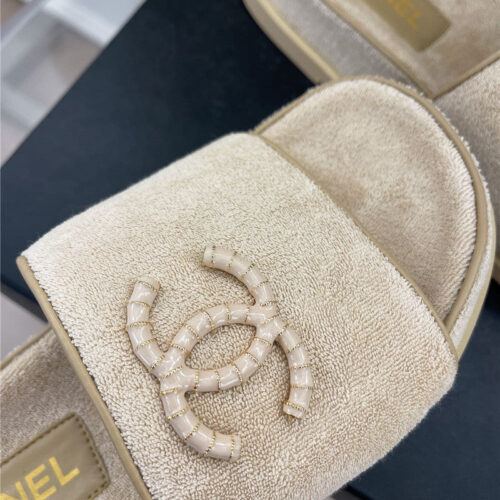 High Quality Luxury Chanel Rhombus Cc Logo Platform Slippers – Style 99718 product detail
