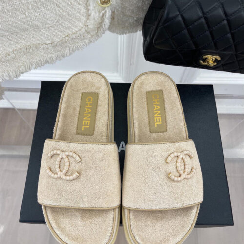 High Quality Luxury Chanel Rhombus Cc Logo Platform Slippers – Style 99718 product detail
