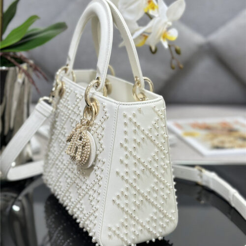 High Quality Luxury Lady Dior Five-Frame Embroidered White Pearl Bag product detail