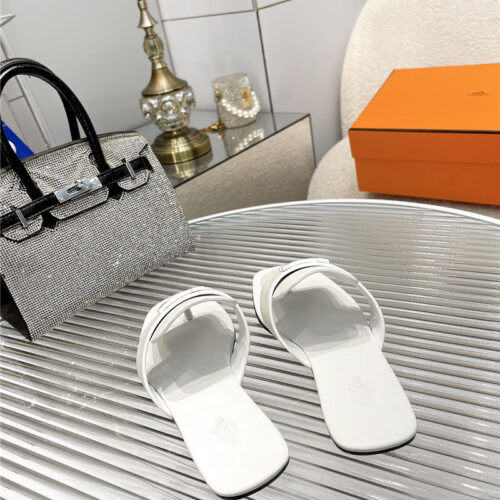 High Quality Luxury Hermes Classic H Buckle Sandals – Style 69411 product detail