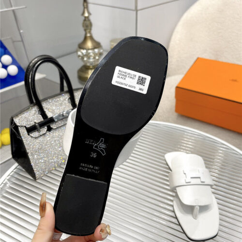 High Quality Luxury Hermes Classic H Buckle Sandals – Style 69411 product detail