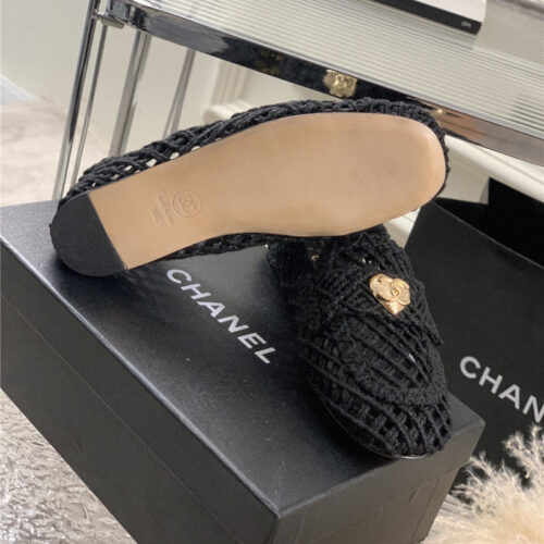 High Quality Luxury Chanel Hollow Roman Slippers product detail