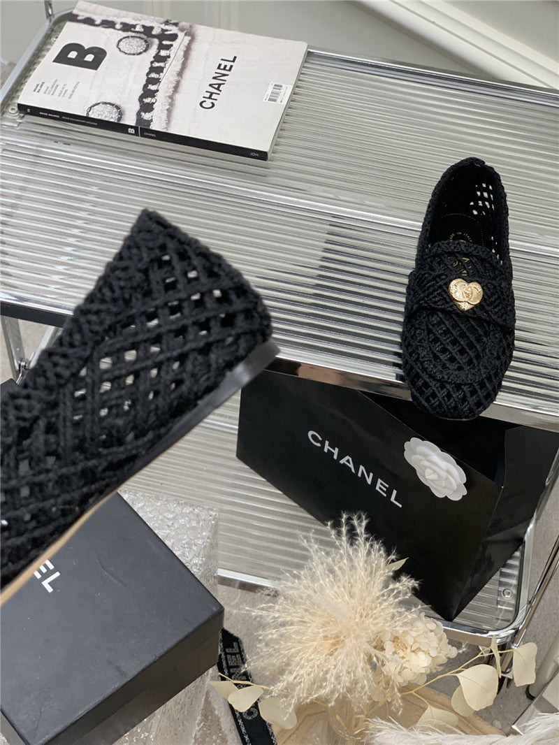 High Quality Luxury Chanel Hollow Roman Slippers product detail