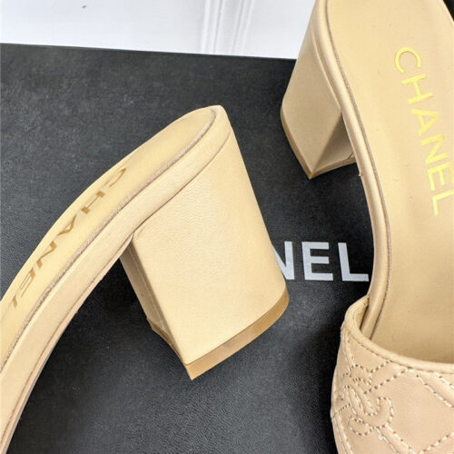 High Quality Luxury Chanel Rhombus Cc Logo Chunky Heel Slippers – Style 33638 product detail