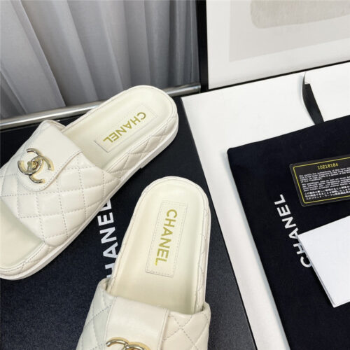 High Quality Luxury Chanel Rhombus Cc Logo Platform Slippers product detail
