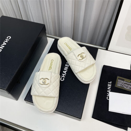 High Quality Luxury Chanel Rhombus Cc Logo Platform Slippers product detail