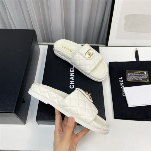 High Quality Luxury Chanel Rhombus Cc Logo Platform Slippers product detail