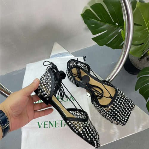 High Quality Luxury Bottega Veneta New Mesh Diamond Roman Series Sandals – Style 70438 alternate view
