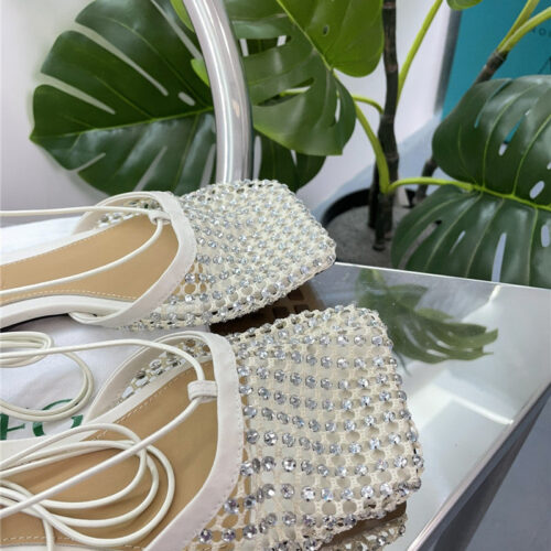 High Quality Luxury Bottega Veneta New Mesh Diamond Roman Series Sandals – Style 39366 product detail