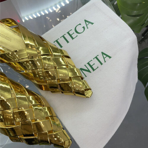 High Quality Luxury Bottega Veneta Square Toe Flat Woven Slides product detail