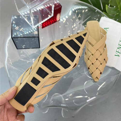 High Quality Luxury Bottega Veneta Square Toe Flat Woven Slides – Style 03078 product detail