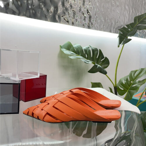 High Quality Luxury Bottega Veneta Square Toe Flat Woven Slides – Style 08166 alternate view