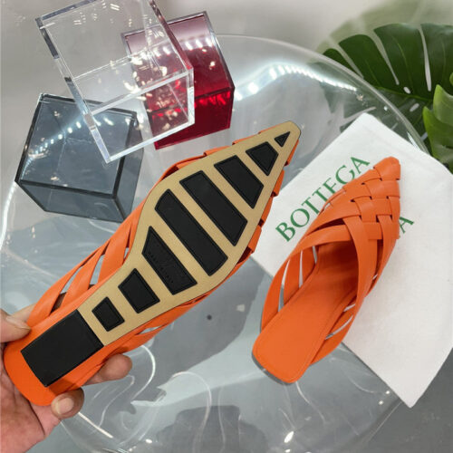 High Quality Luxury Bottega Veneta Square Toe Flat Woven Slides – Style 08166 product detail