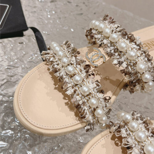 High Quality Luxury Chanel Hot Style Double C Sandals And Slippers – Style 97030 product detail