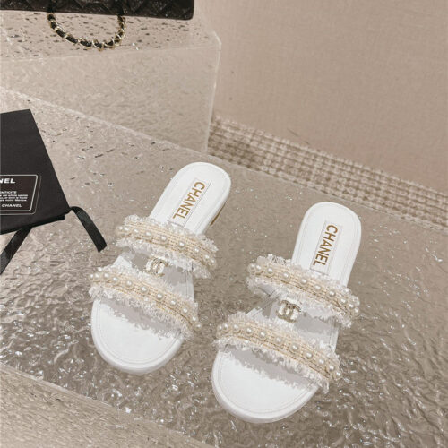 High Quality Luxury Chanel Hot Style Double C Sandals And Slippers alternate view